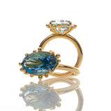 Oval Aquamarine Gold Ring