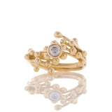 Sweeping Gold Diamond Ring